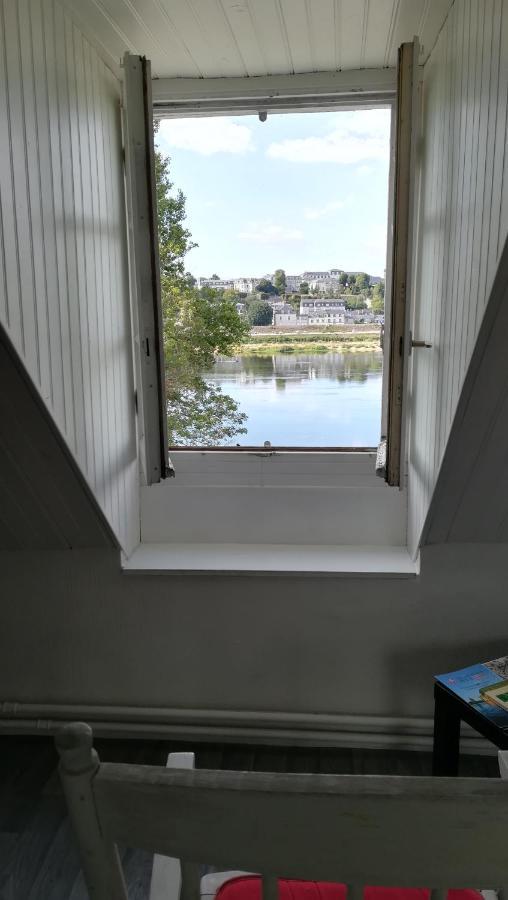 Appartement Spacieux Vue Sur Loire Proche Du Centre Blois Exterior photo